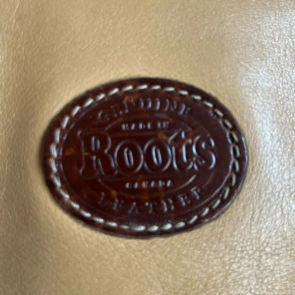 VINTAGE Roots Two-Tone Tribe Leather Crossbody Bag - Picture 5 of 16